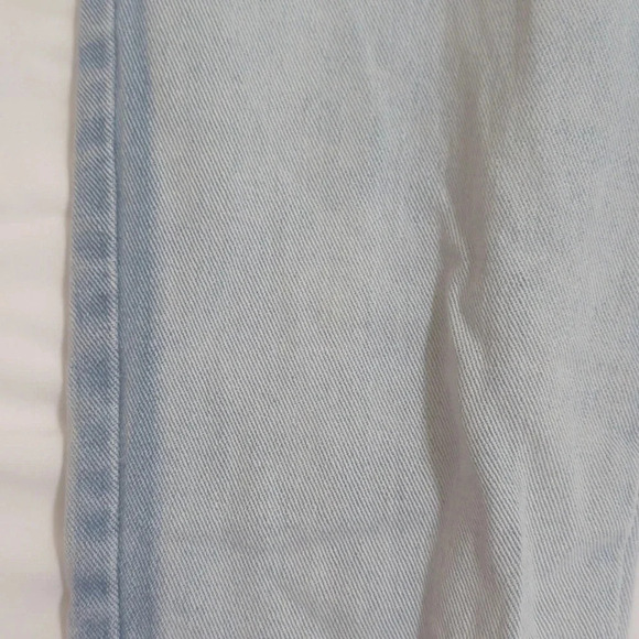 Pacsun Two-Tone Mom Jean, Color Blue Size 23 - Picture 4 of 15